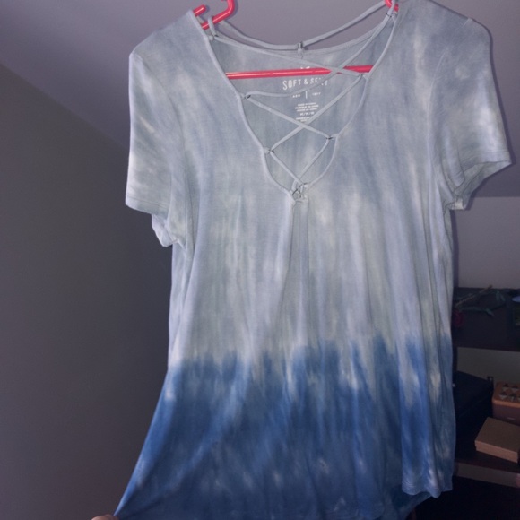 American Eagle soft and sexy shirt - Picture 1 of 2